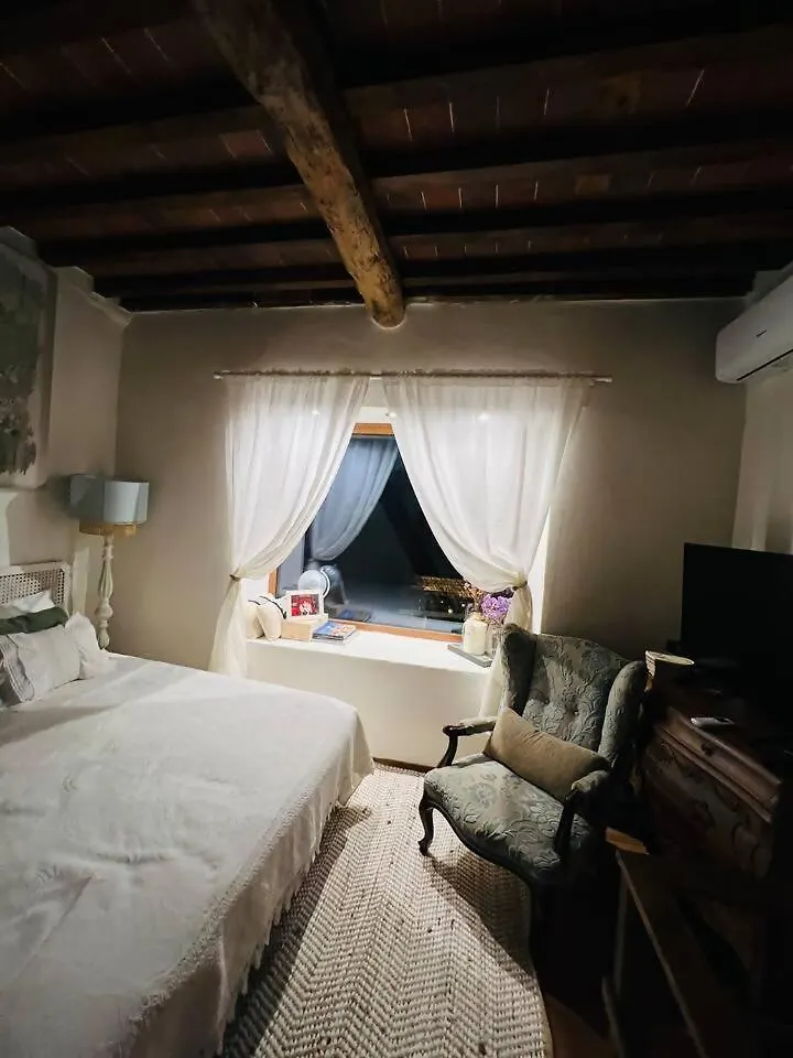 Semesterbostad Cottage Lucca In Love Cappella Italien